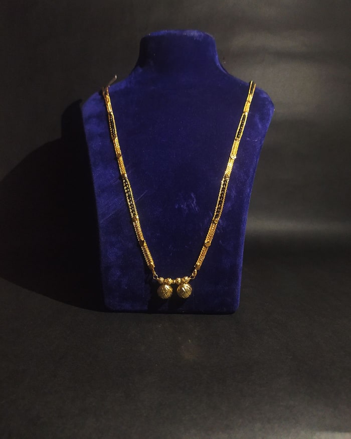 Twin Ball Vati Mangalsutra, Twin-strand black bead and gold chain with a double vati ball drop