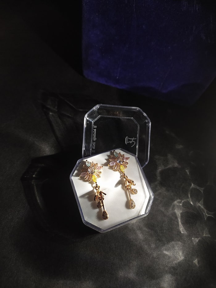 Phool Jhumki Studs, Dangling floral cluster studs, pastel marquise petals with a tassel drop